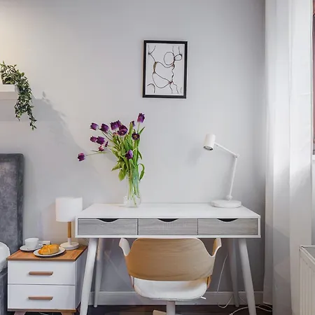 P&o Plac Europejski * Βαρσοβία