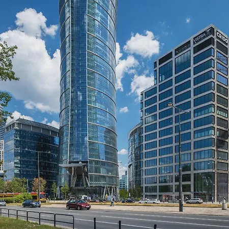 P&O Apartments Plac Europejski *