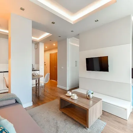 P&o Plac Europejski Daire Varşova
